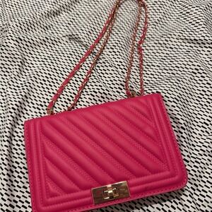 Chic Pink Quilted Shoulder Bag